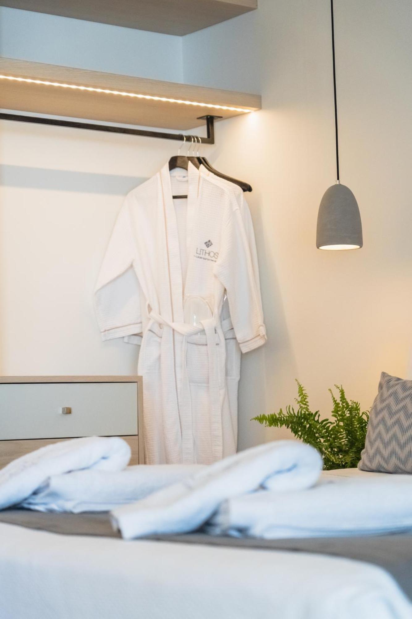 Lithos Luxury Suites Tinos Exterior foto