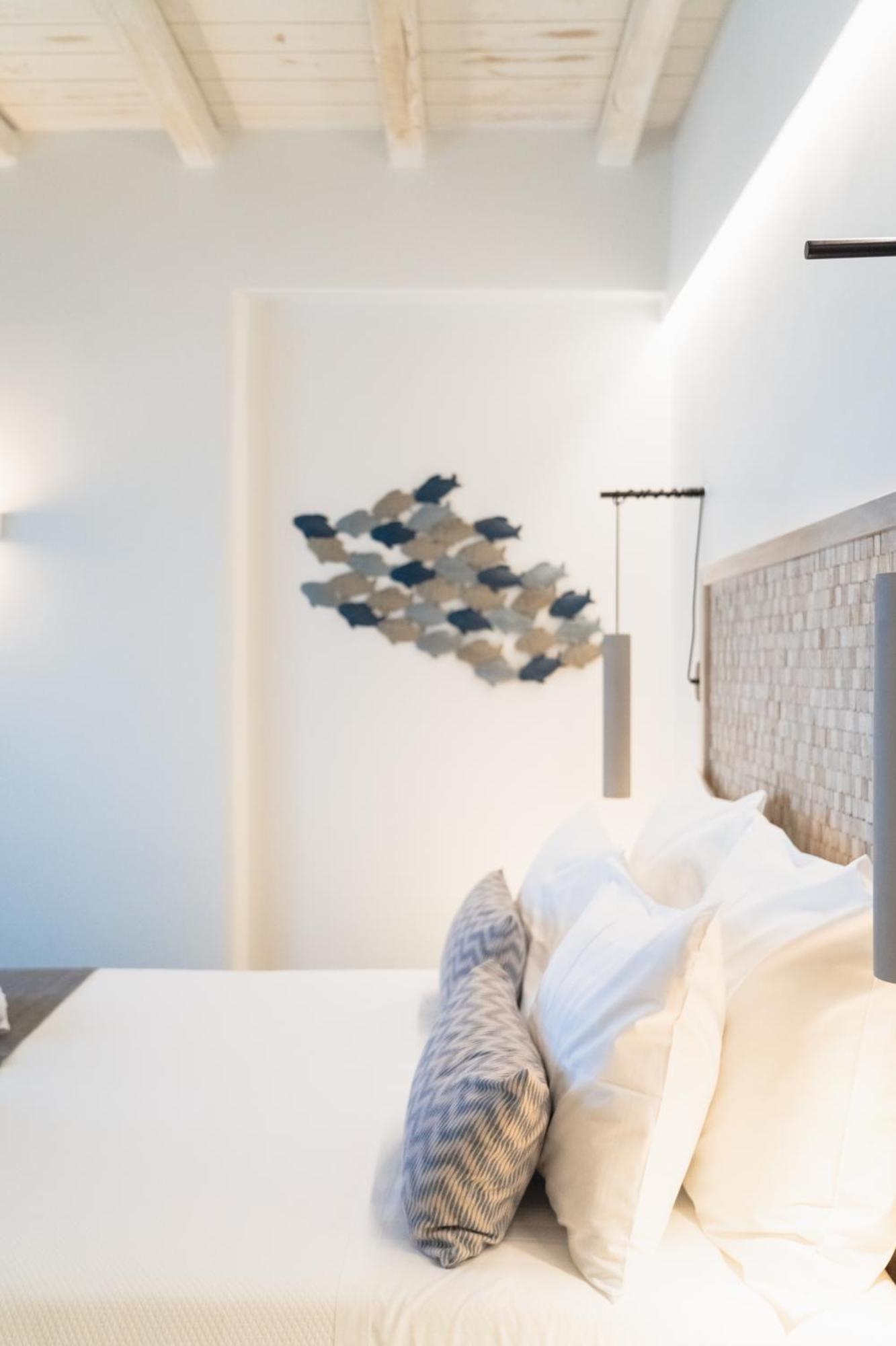 Lithos Luxury Suites Tinos Exterior foto